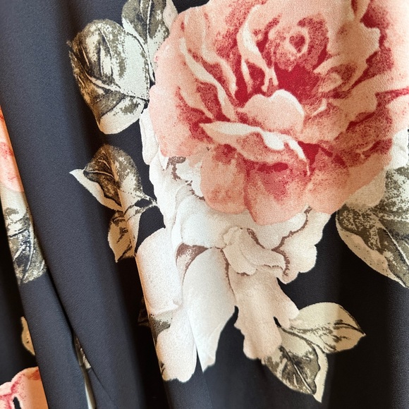 Medium sized floral top from Dynamite with lace up back. - Picture 3 of 5